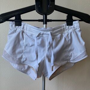 lululemon athletica Hotty Hot Shorts Silver/Light Gray Women's Size 4
